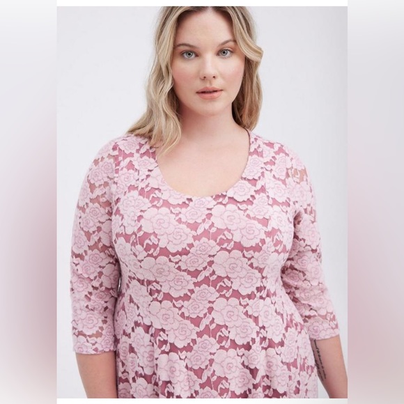Torrid Mini Lace Fluted Dress size 3X - Picture 4 of 10